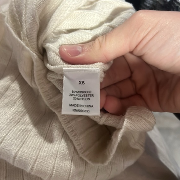 LA Hearts PACSUN Ribbed Mockneck Sweater Cream Size XS - Picture 7 of 8